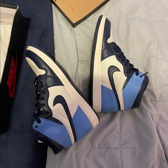 Obsidian Blue Jordan 1s 💠 - Picture 6 of 7